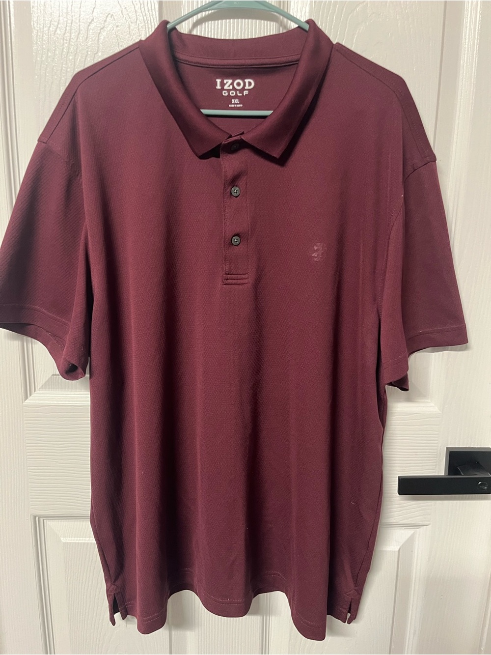 Izod Golf Polo Shirt-Men’s Sz. XXL. Burgundy Short Sleeve W/ Grid Pattern.